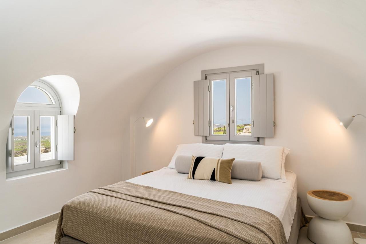 Arotron Santorini Bed & Breakfast Pýrgos Екстериор снимка