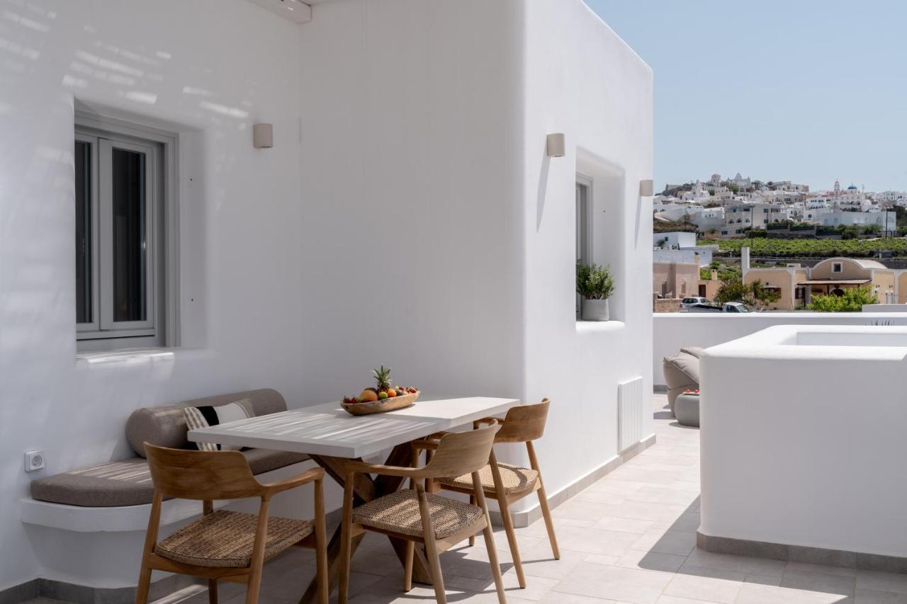 Arotron Santorini Bed & Breakfast Pýrgos Екстериор снимка